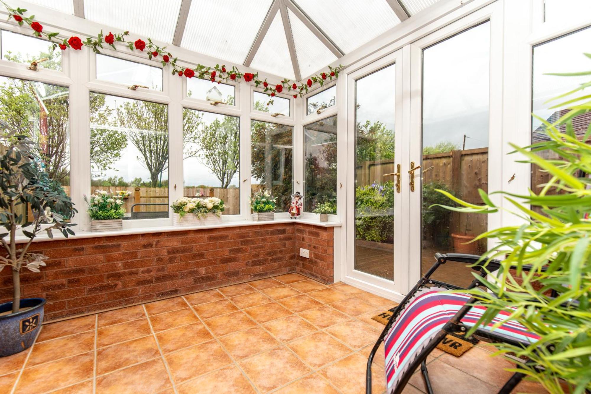 Comfortable And Spacious Superb Holiday Home In Llanelli, Dog Friendly Kültér fotó